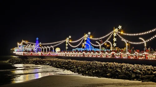 Saranwithi Fishing Pier decorated for New Year’s in Prachuap Khiri Khan