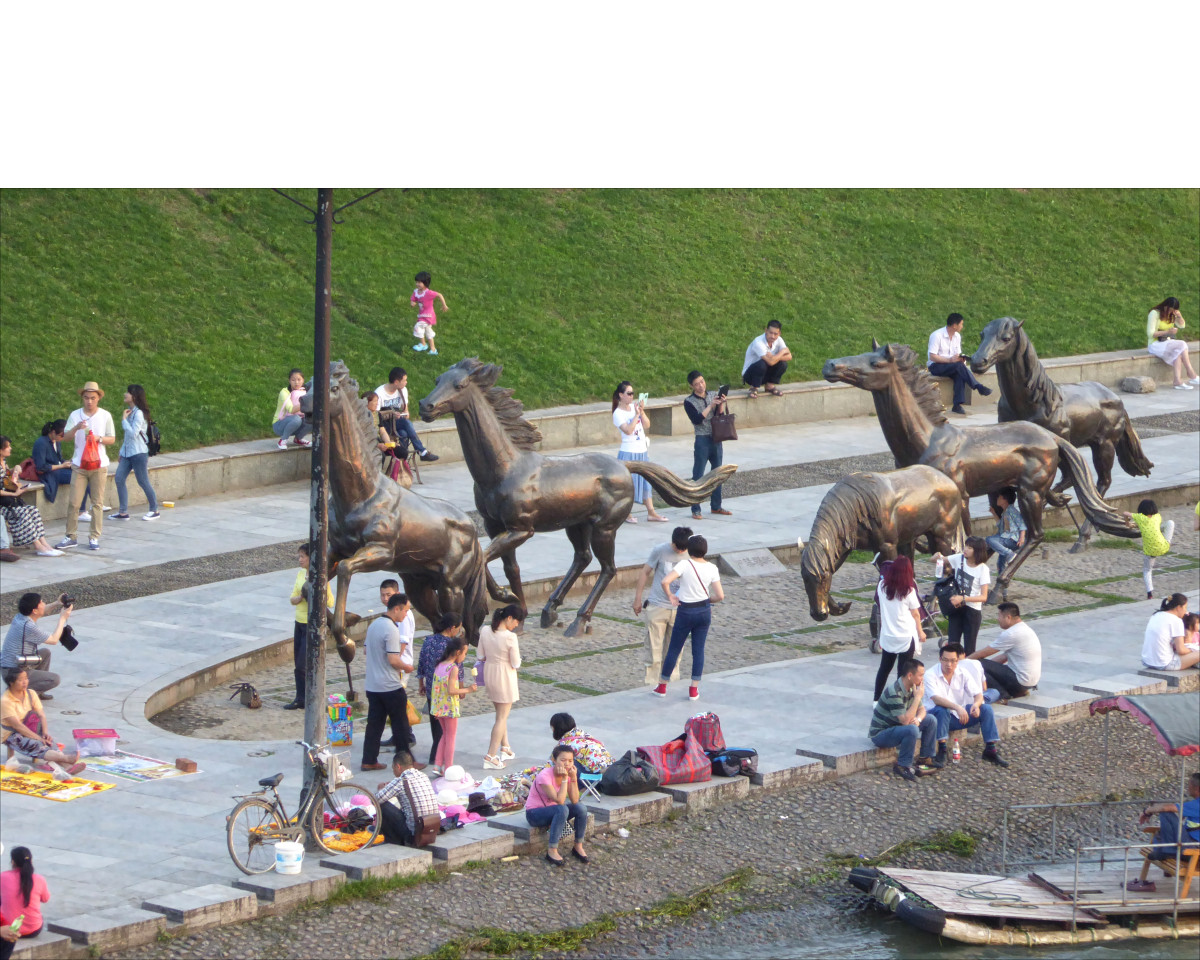 Guilin - Horses on the Li River